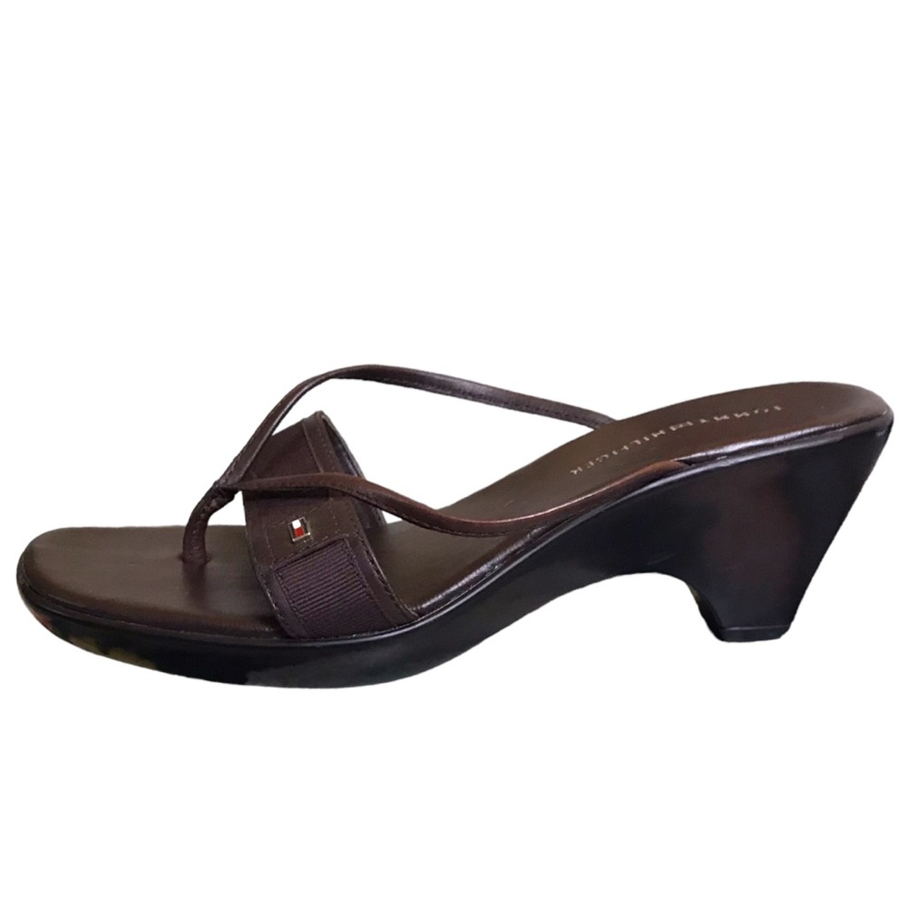 Womens 8 Y2K Tommy Hilfiger Martina Brown Block Wedge Low Heel Square Toe Sandal